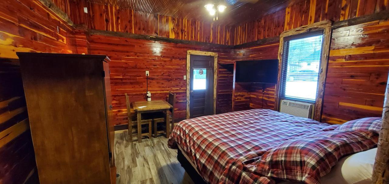 Log Cabin Inn Eureka Springs Exterior foto