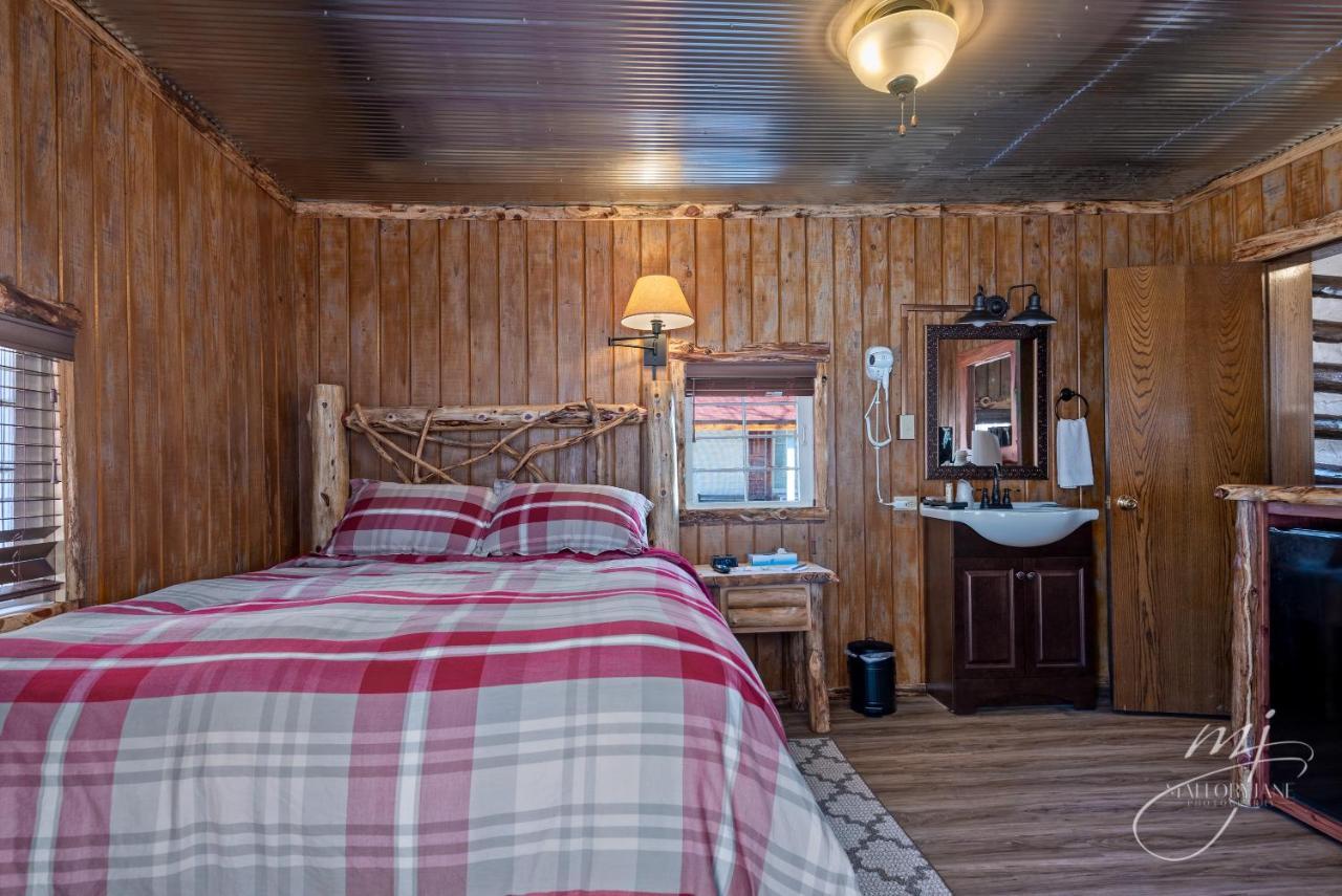 Log Cabin Inn Eureka Springs Exterior foto