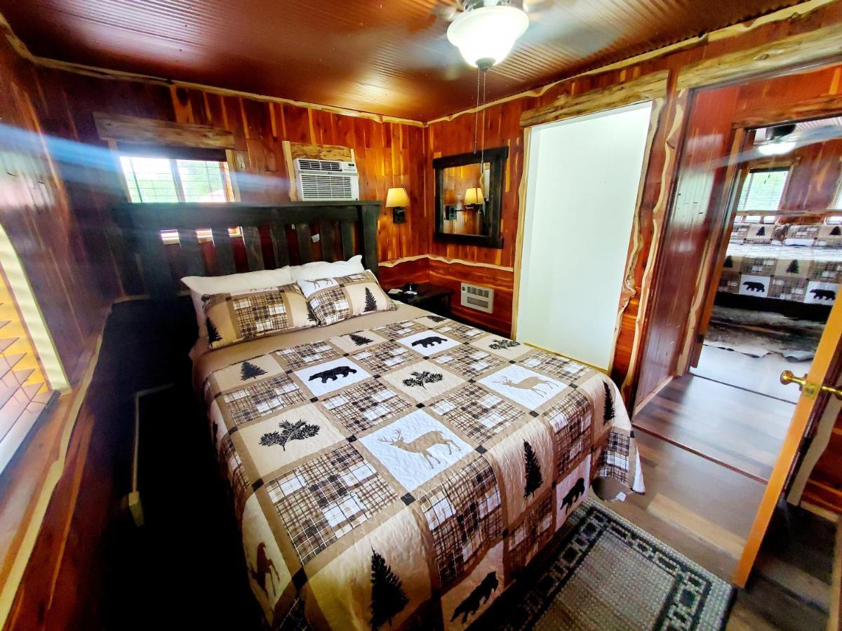 Log Cabin Inn Eureka Springs Exterior foto